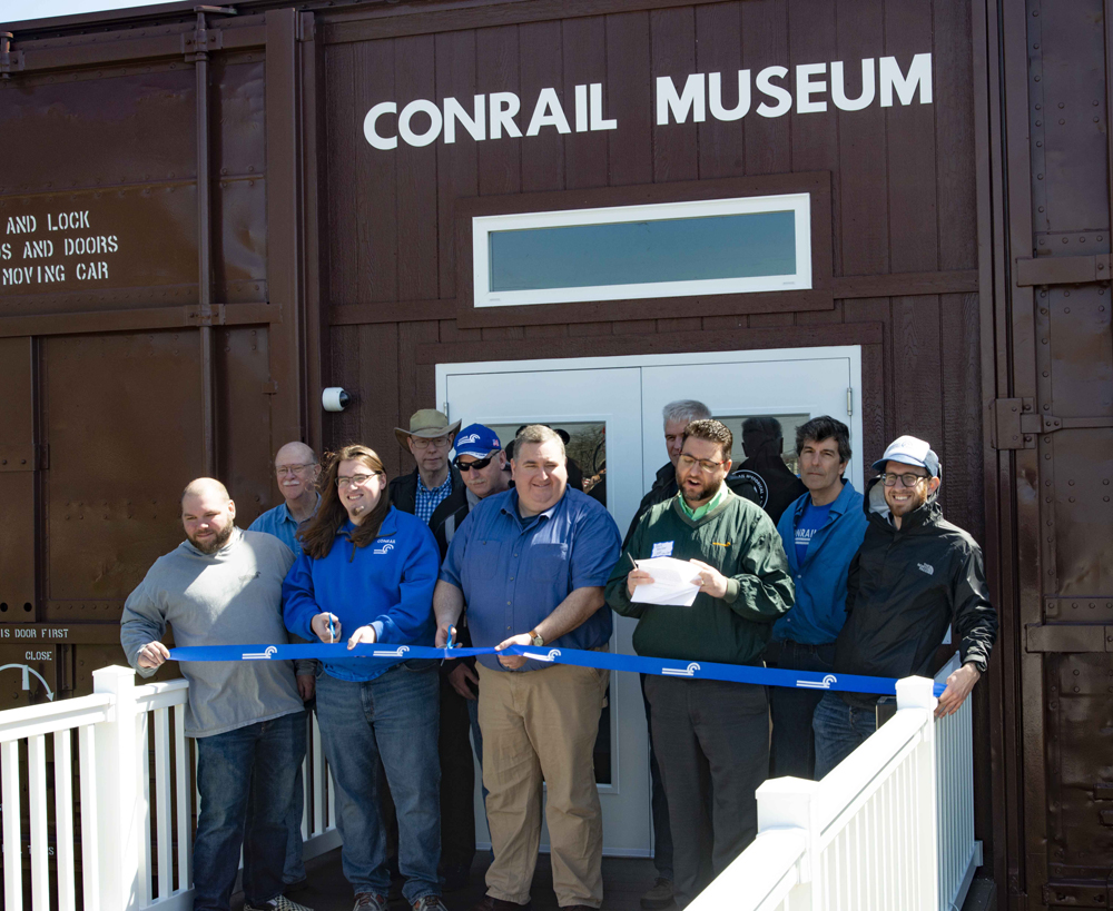 Ribbon-cutting ceremony for museum