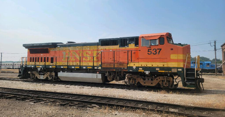 Bnsf Donates Locomotive To Railroading Heritage Of Midwest America Trains