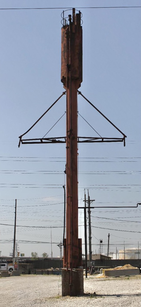 Locomotive sanding tower 