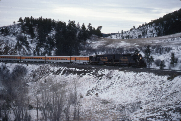 8 examples of freight locomotives in passenger service - Trains