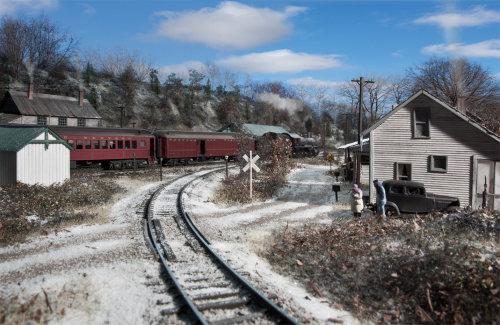 More snowy model railroad scenes - Trains