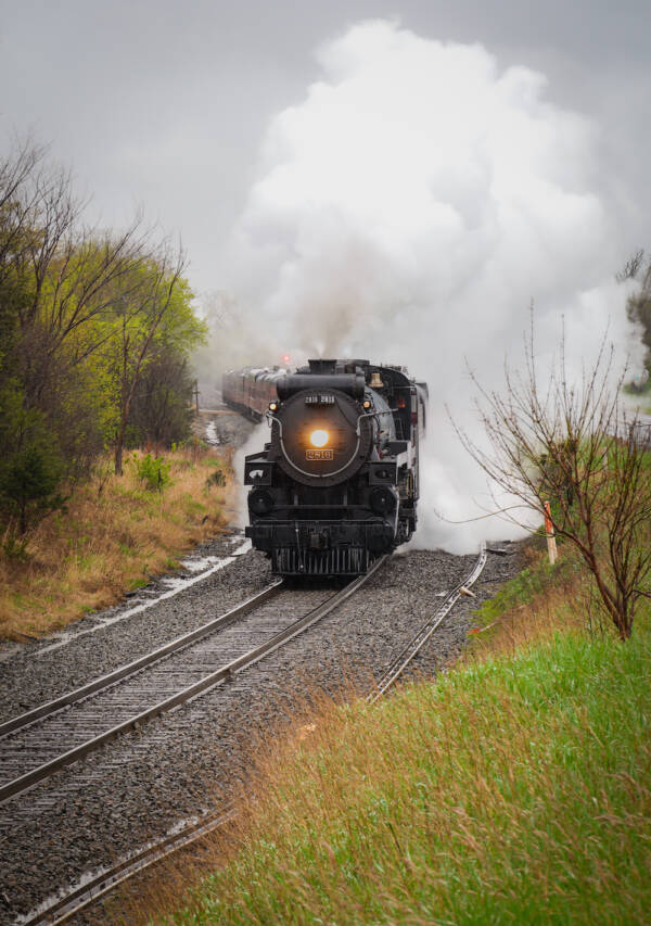 CPR No. 2816 returns to the U.S. after completing CPKC’s Final Spike ...