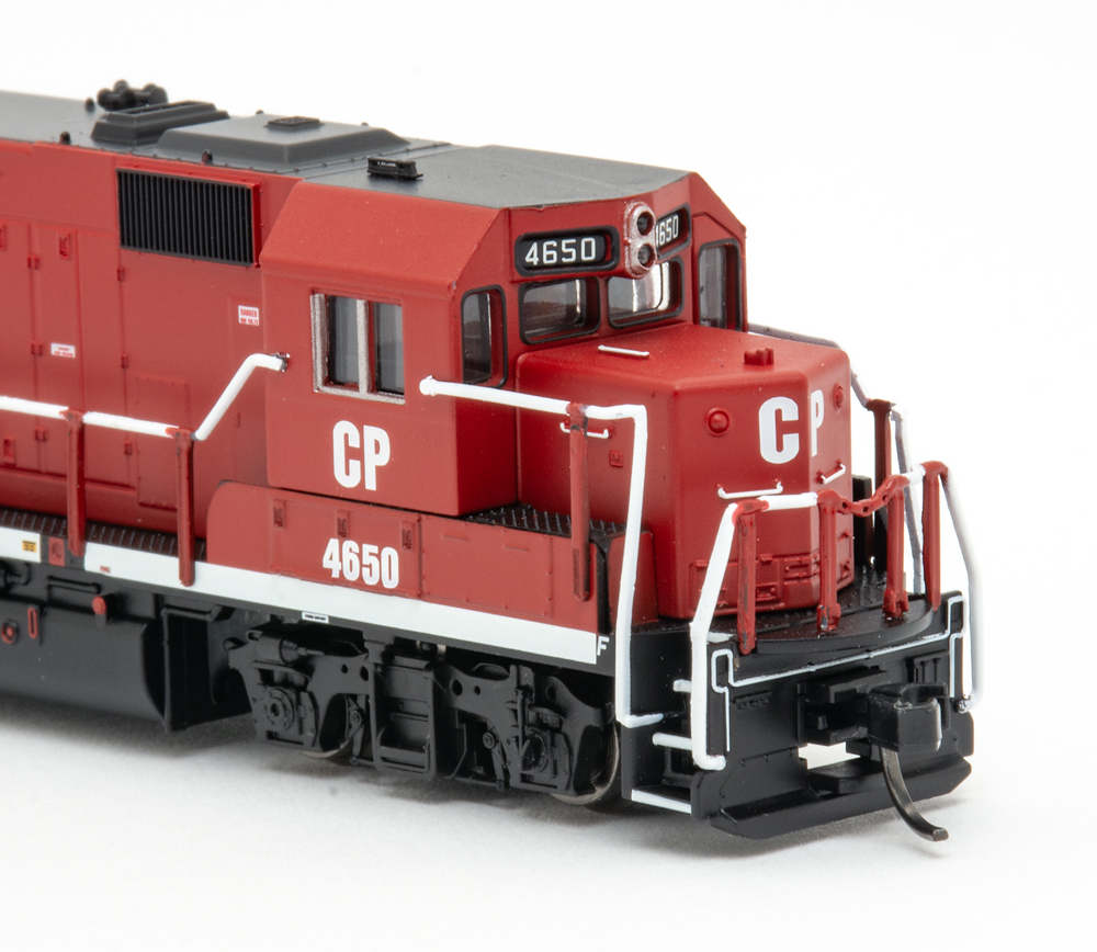 nose and cab of N scale diesel