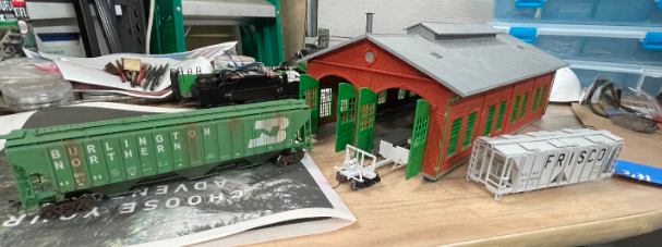 workbench scene with model and boxcar