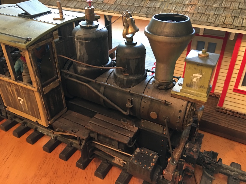 close up of model steam locomotive