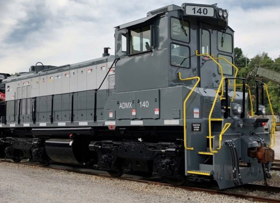 Gray and white end-cab switcher