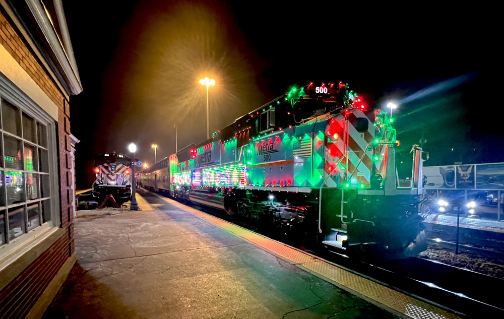 Decorated Metra locomotive