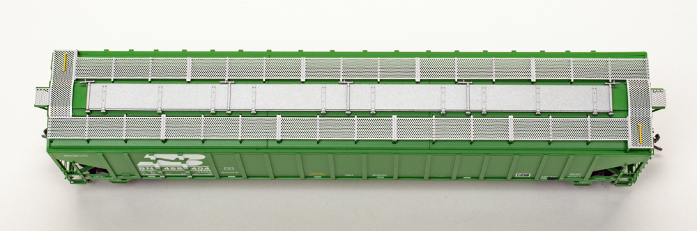 Rooftop details on HO scale covered hopper painted green.