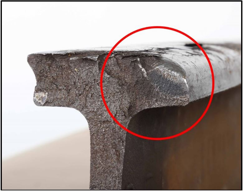 End view of broken rail 