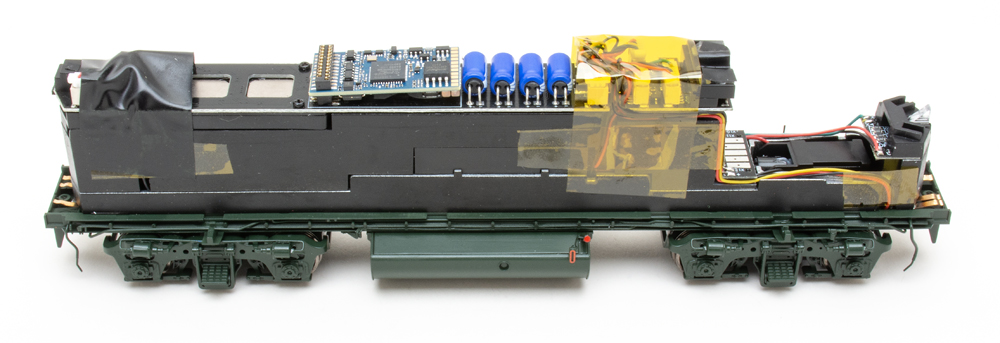 Color photo showing mechanism of HO scale diesel.