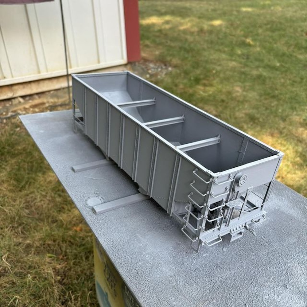 close up of scratchbuilt hopper model